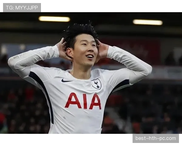 孙兴慜训练完直接去超市买打折饭团，这自律和节俭也太反差了吧